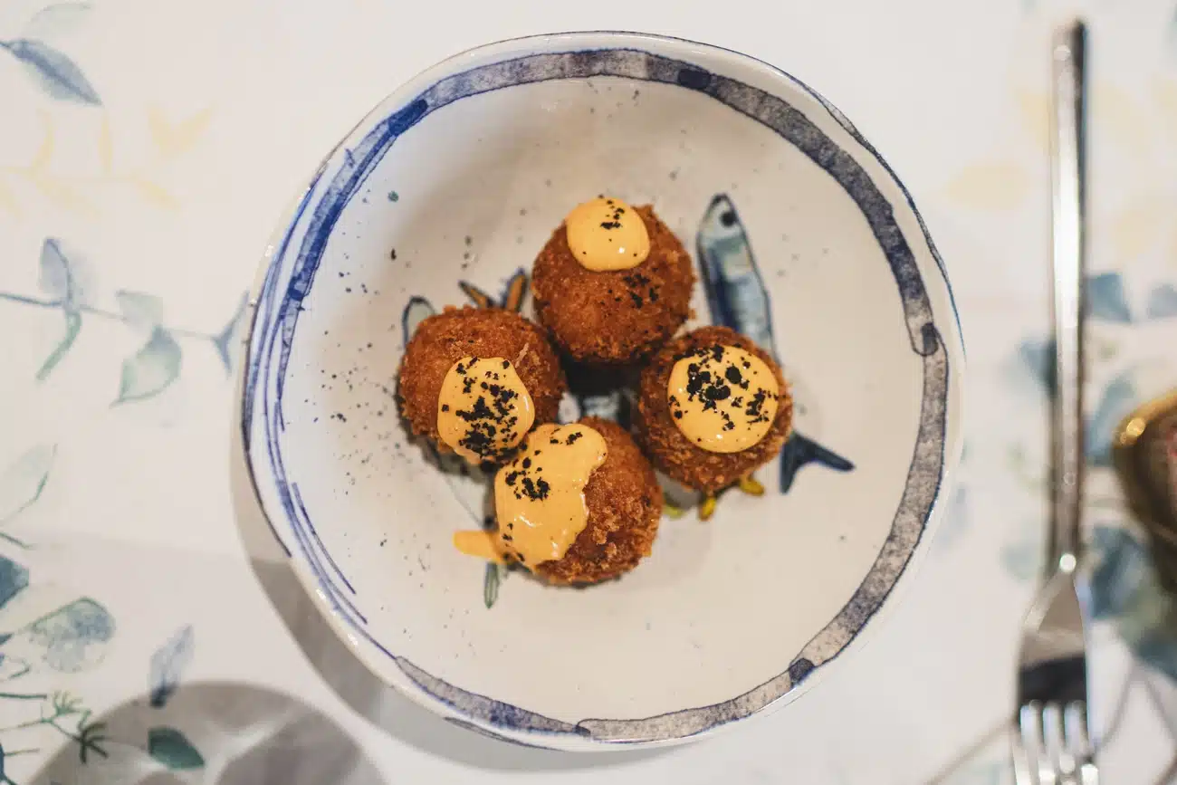 croquetas carta bendito restaurante