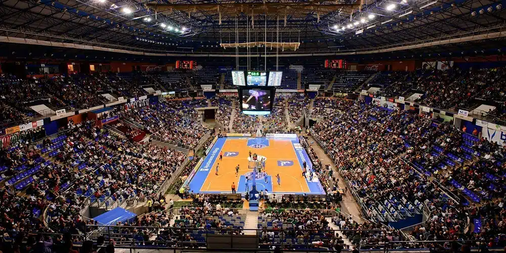 Fotografía del interior del Martín Carpena